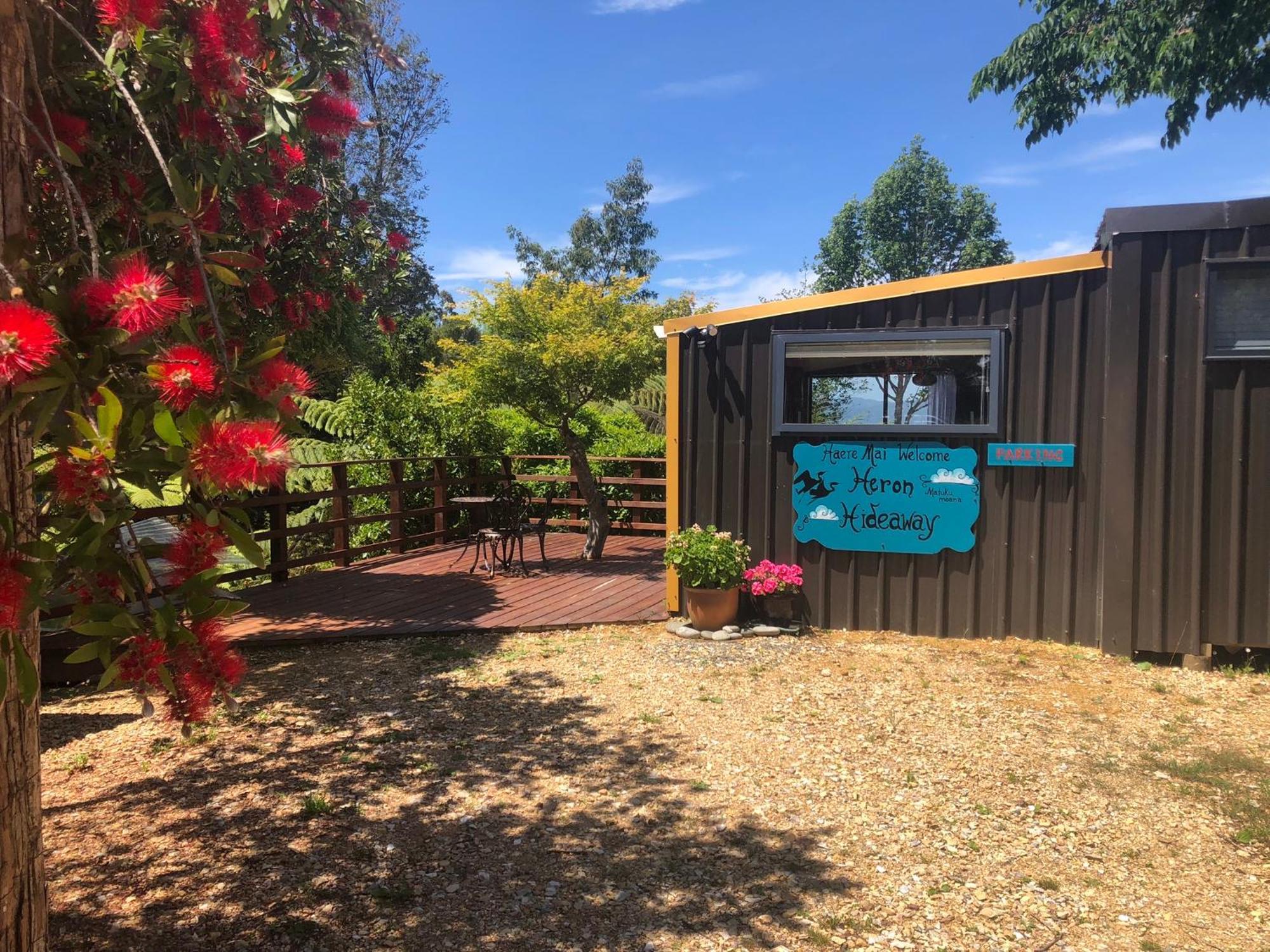 Heron Hideaway At First Light Rangihaeata Retreat Exterior photo